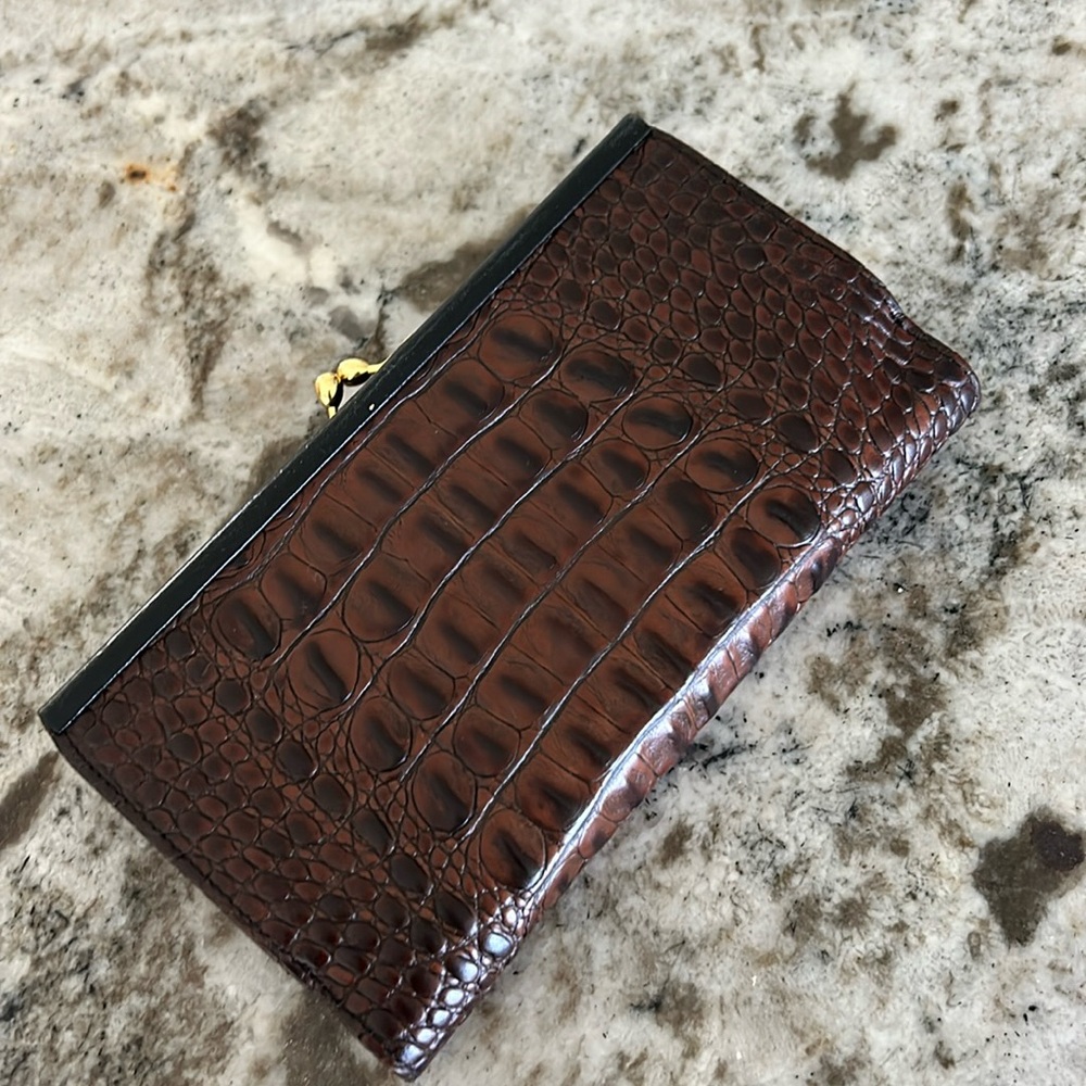 LIKE NEW BRAHMIN BROWN/BLACK TRIFOLD LONG WALLET